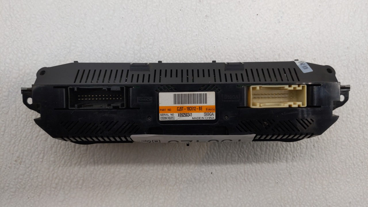 2015-2016 Ford Escape Climate Control Module Temperature AC/Heater Replacement P/N:CJ5T-18C612-BE CJ5T-18C612-BC Fits 2015 2016 OEM Used Auto Parts - Oemusedautoparts1.com