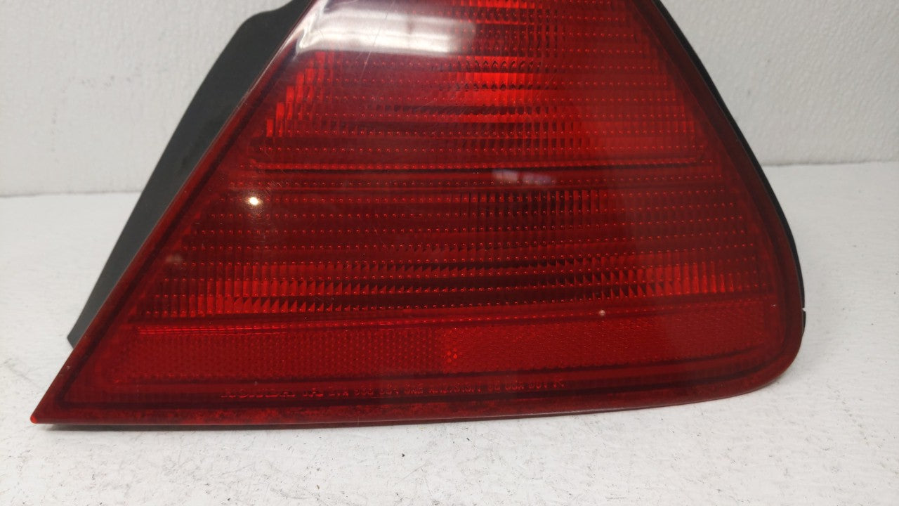 2000 Honda Accord Tail Light Assembly Passenger Right OEM Fits 1998 1999 2001 2002 OEM Used Auto Parts - Oemusedautoparts1.com