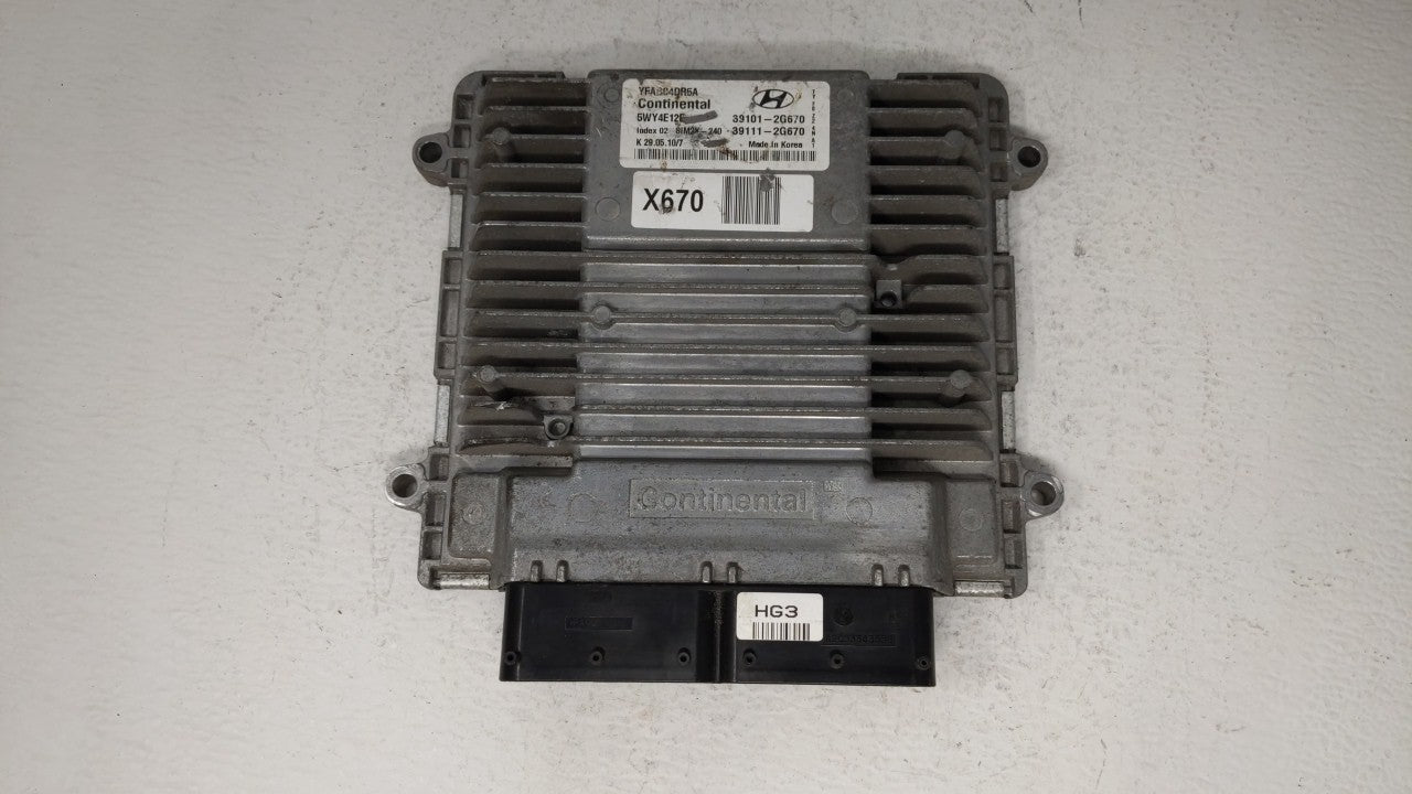 2011 Hyundai Sonata PCM Engine Computer ECU ECM PCU OEM P/N:39101-2G670 Fits OEM Used Auto Parts - Oemusedautoparts1.com