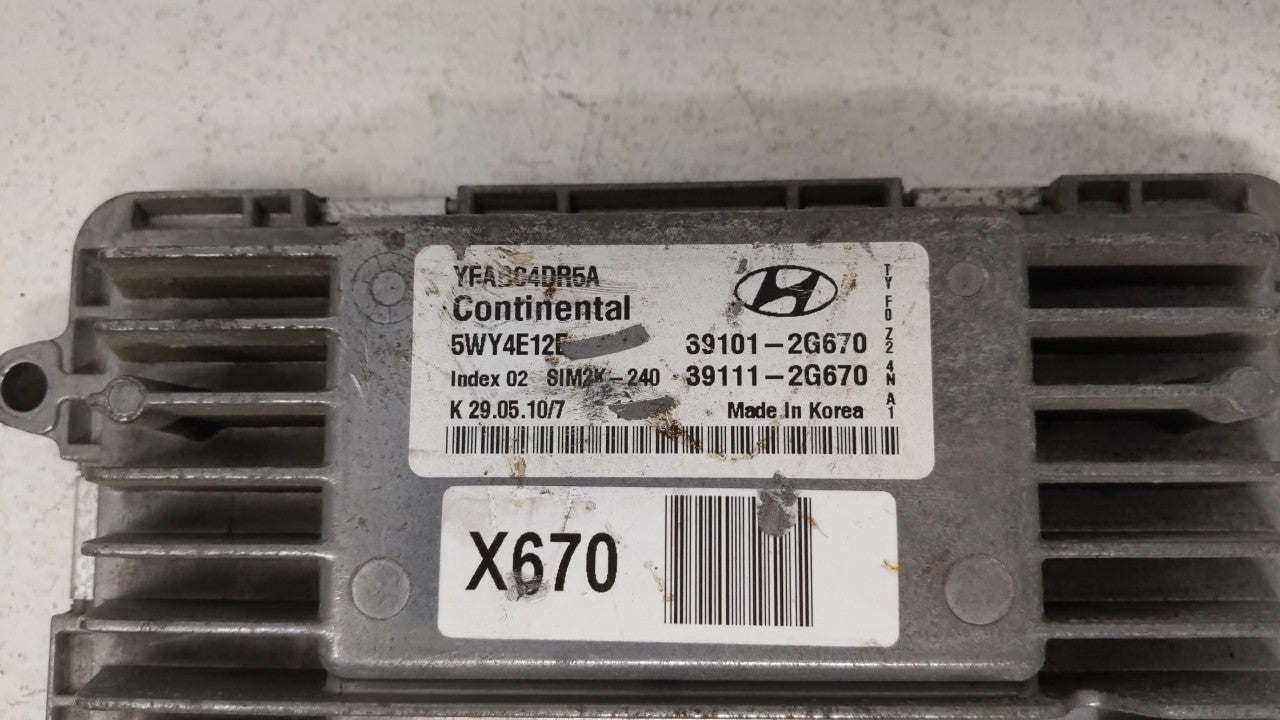 2011 Hyundai Sonata PCM Engine Computer ECU ECM PCU OEM P/N:39101-2G670 Fits OEM Used Auto Parts - Oemusedautoparts1.com