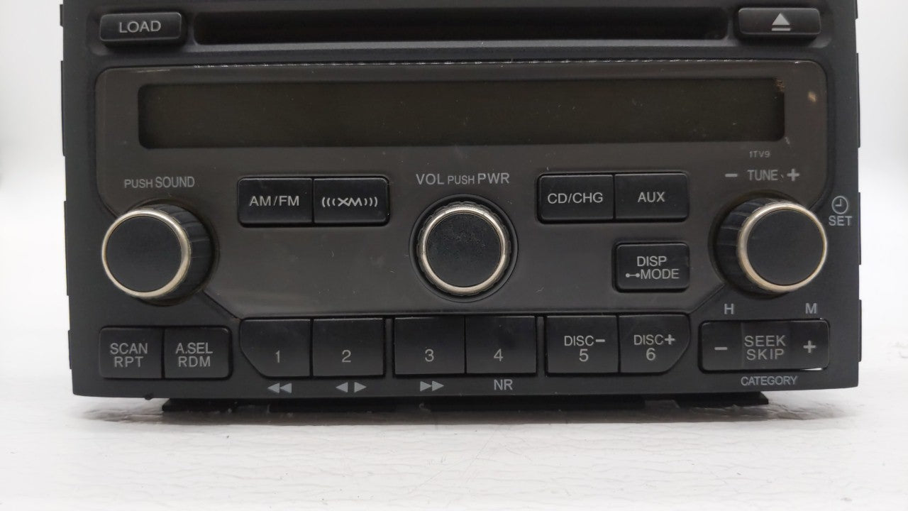 2006-2008 Honda Pilot Radio AM FM Cd Player Receiver Replacement P/N:39100-S9V-A500 39100-S9V-A610 Fits 2006 2007 2008 OEM Used Auto Parts - Oemusedautoparts1.com