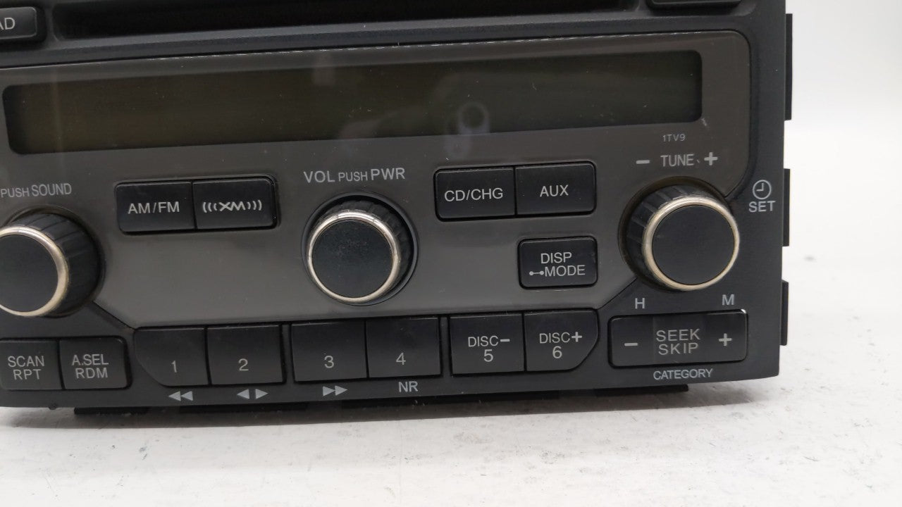 2006-2008 Honda Pilot Radio AM FM Cd Player Receiver Replacement P/N:39100-S9V-A500 39100-S9V-A610 Fits 2006 2007 2008 OEM Used Auto Parts - Oemusedautoparts1.com