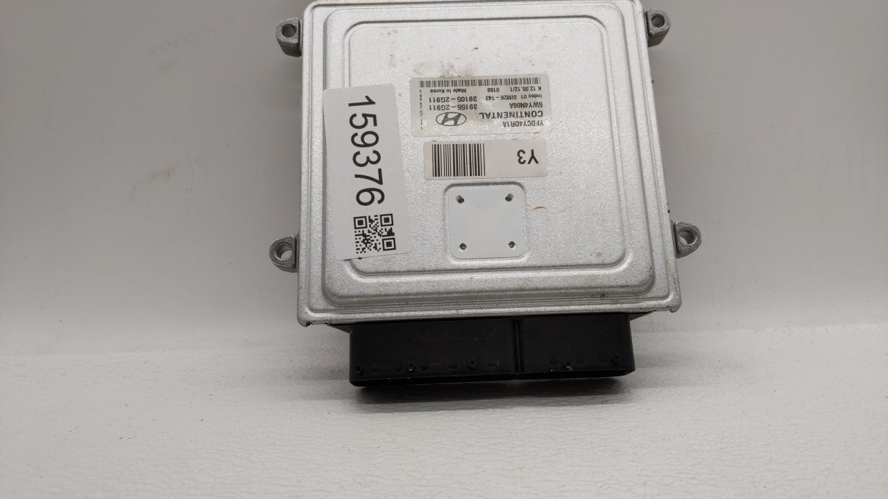 2011-2015 Hyundai Sonata PCM Engine Computer ECU ECM PCU OEM P/N:39155-2G911 39105-2G911 Fits 2011 2012 2013 2014 2015 OEM Used Auto Parts - Oemusedautoparts1.com