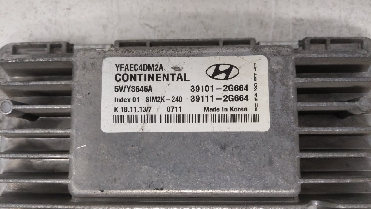 2011-2014 Hyundai Sonata PCM Engine Computer ECU ECM PCU OEM P/N:39101-2G661 39111-2G661 Fits 2011 2012 2013 2014 OEM Used Auto Parts - Oemusedautoparts1.com