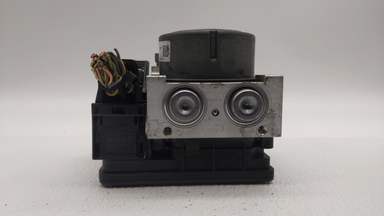 2014-2016 Ford Fusion ABS Pump Control Module Replacement P/N:EG9C-2C405-AF EG9C-2C405-AE Fits 2014 2015 2016 OEM Used Auto Parts - Oemusedautoparts1.com