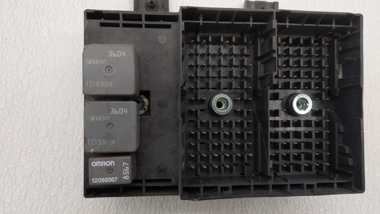 1997-2005 Buick Park Avenue Chassis Control Module Ccm Bcm Body Control - Oemusedautoparts1.com