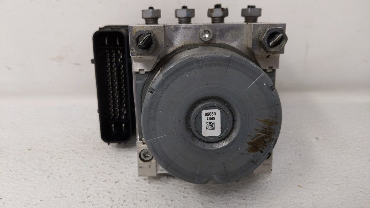 2014-2016 Ford Fusion ABS Pump Control Module Replacement P/N:EG9C-2C405-AF EG9C-2C405-AE Fits 2014 2015 2016 OEM Used Auto Parts - Oemusedautoparts1.com