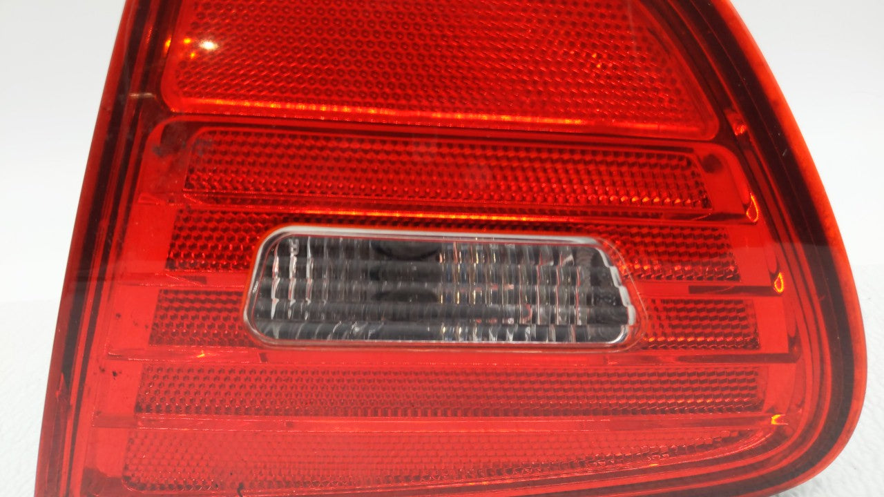 2007-2010 Hyundai Elantra Tail Light Assembly Passenger Right OEM P/N:92404-2H00 Fits 2007 2008 2009 2010 OEM Used Auto Parts - Oemusedautoparts1.com