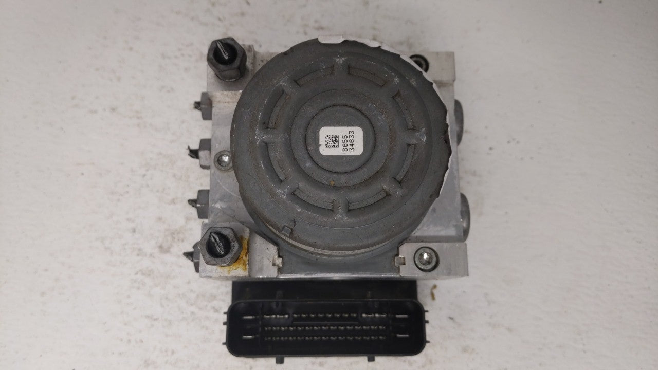 2014-2016 Ford Fusion ABS Pump Control Module Replacement P/N:EG9C-2C405-AF EG9C-2C405-AE Fits 2014 2015 2016 OEM Used Auto Parts - Oemusedautoparts1.com