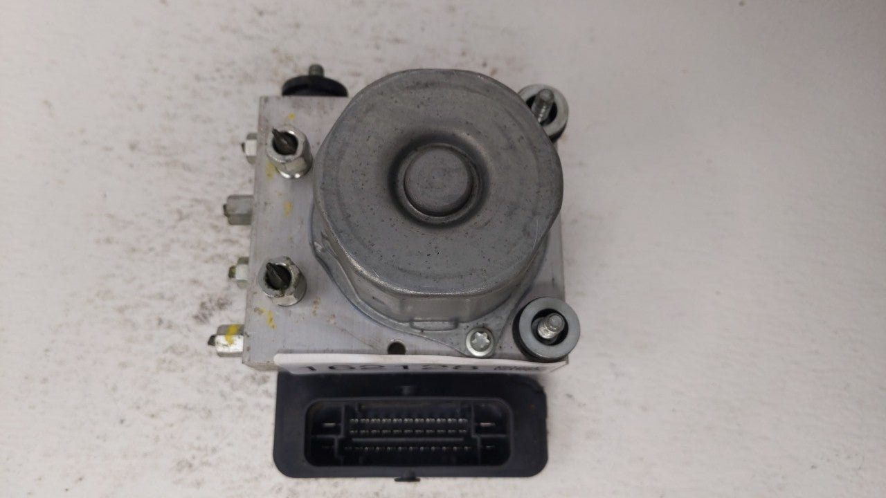 2015 Nissan Altima ABS Pump Control Module Replacement P/N:47660 9HM0A Fits OEM Used Auto Parts - Oemusedautoparts1.com