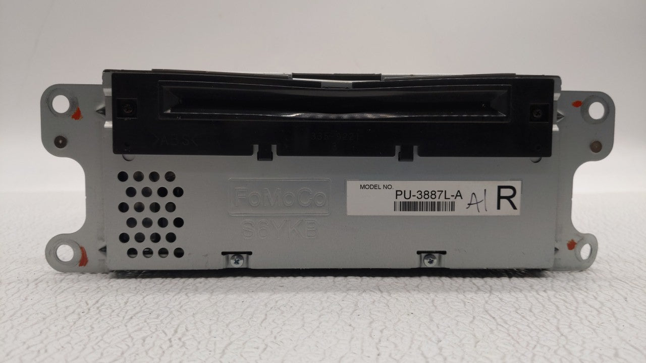 2013 Ford Edge Radio AM FM Cd Player Receiver Replacement P/N:DT4T-19C107-FA PU-3887L-A Fits OEM Used Auto Parts - Oemusedautoparts1.com