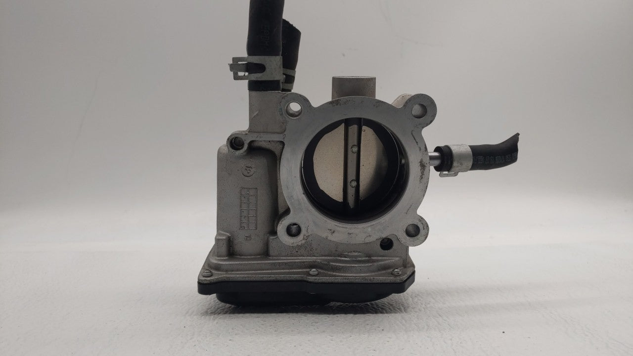 2012-2019 Kia Rio Throttle Body P/N:35100-2B300 Fits 2012 2013 2014 2015 2016 2017 2018 2019 OEM Used Auto Parts - Oemusedautoparts1.com