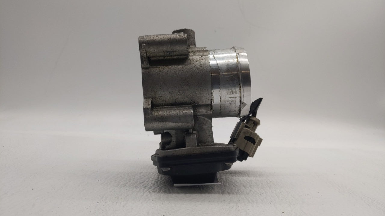 2014-2019 Ford Fusion Throttle Body P/N:DS7G-9E991-BB Fits 2014 2015 2016 2017 2018 2019 OEM Used Auto Parts - Oemusedautoparts1.com
