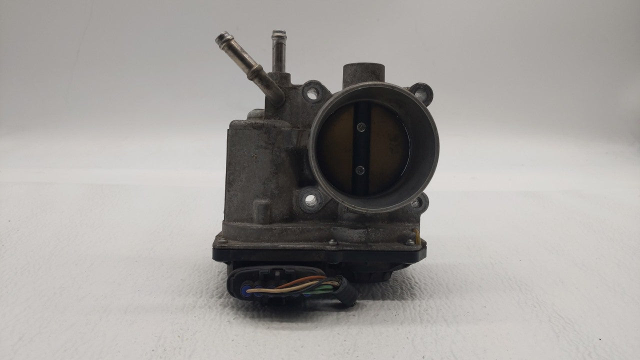 2005-2008 Toyota Corolla Throttle Body P/N:22030-0D031 22030-22041 Fits 2005 2006 2007 2008 OEM Used Auto Parts - Oemusedautoparts1.com