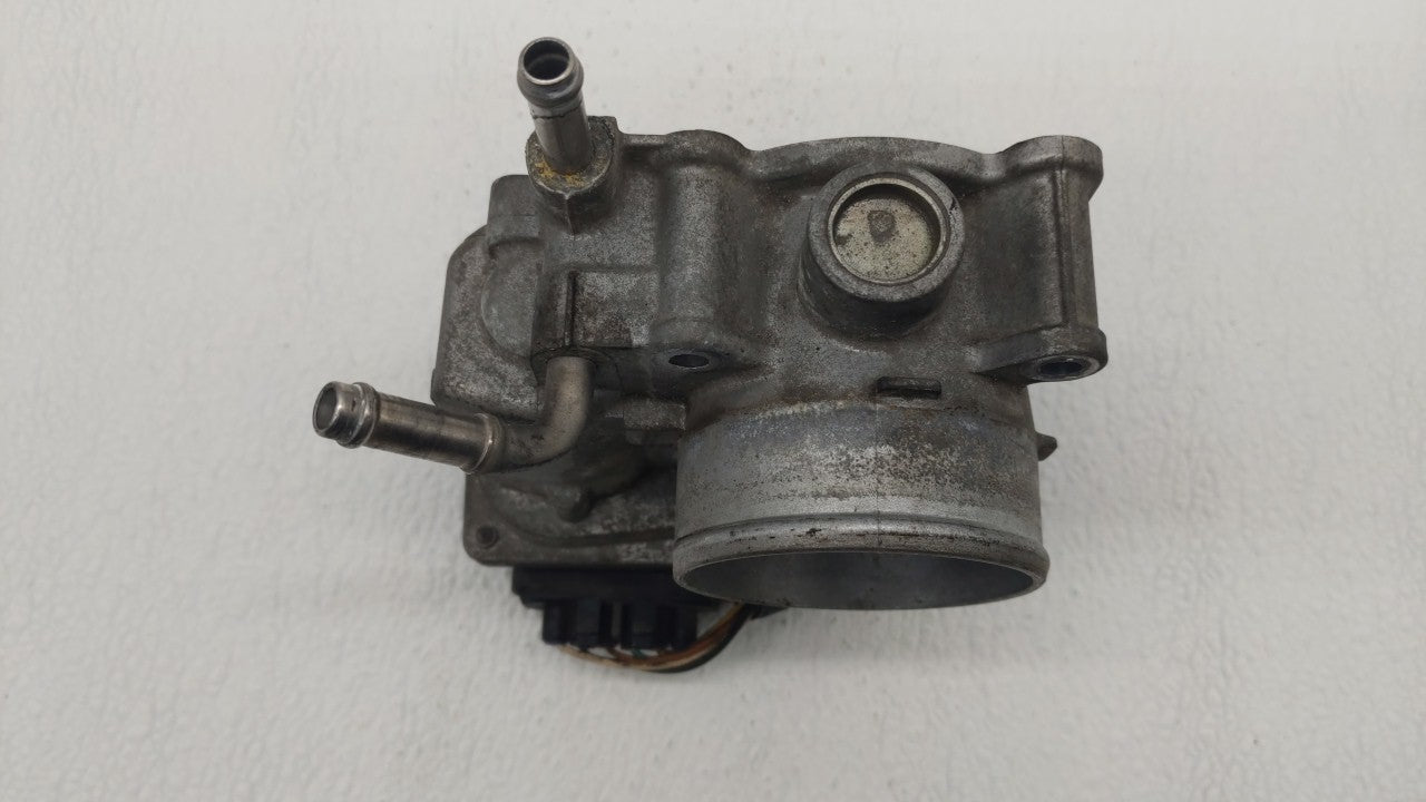 2005-2008 Toyota Corolla Throttle Body P/N:22030-0D031 22030-22041 Fits 2005 2006 2007 2008 OEM Used Auto Parts - Oemusedautoparts1.com