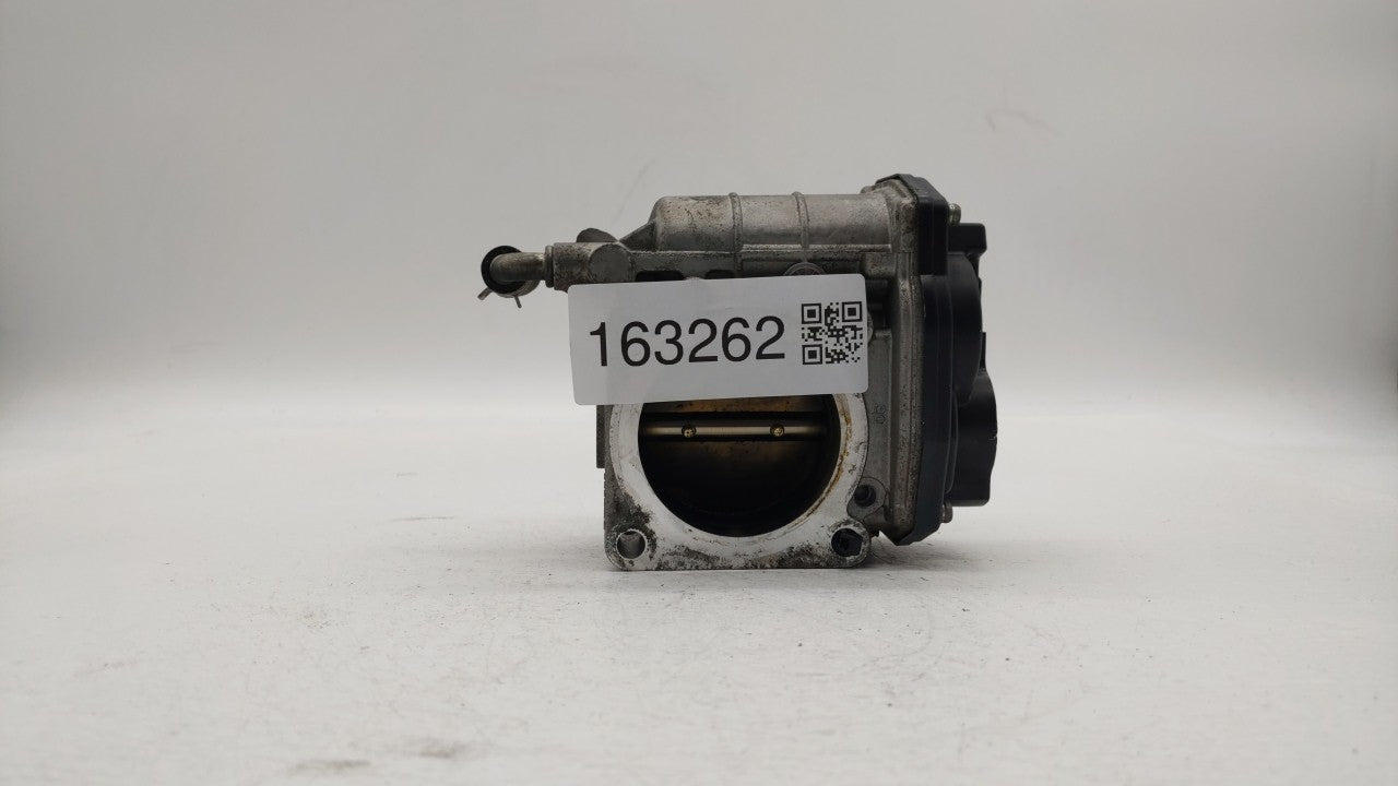 2007-2013 Nissan Altima Throttle Body P/N:SERA526-01 RME60-15 Fits 2007 2008 2009 2010 2011 2012 2013 OEM Used Auto Parts - Oemusedautoparts1.com