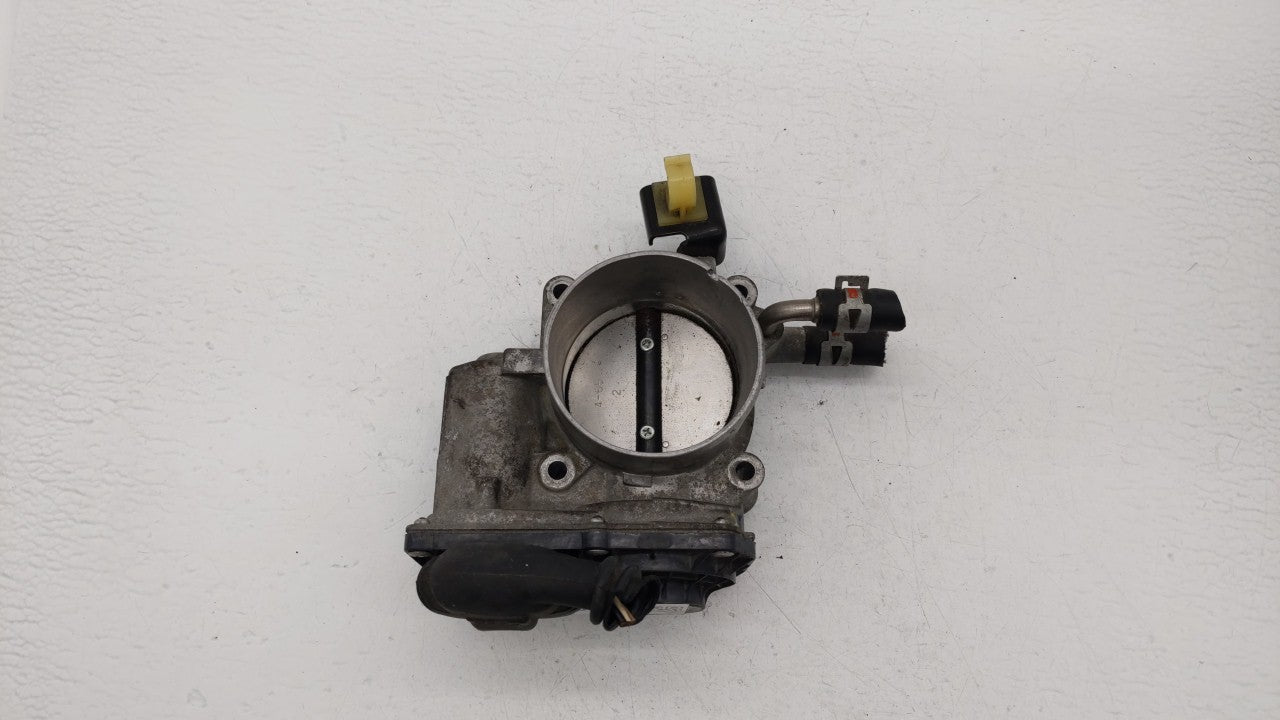 2010-2017 Toyota Camry Throttle Body P/N:22030-0V010 22030-36010 Fits 2009 2010 2011 2012 2013 2014 2015 2016 2017 2018 OEM Used Auto Parts - Oemusedautoparts1.com