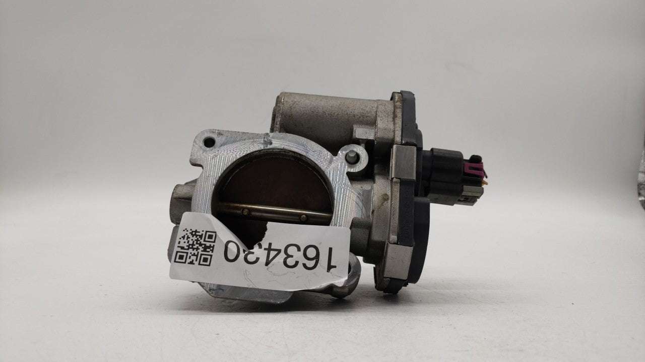 2008-2012 Chevrolet Malibu Throttle Body P/N:668AA Fits 2007 2008 2009 2010 2011 2012 OEM Used Auto Parts - Oemusedautoparts1.com