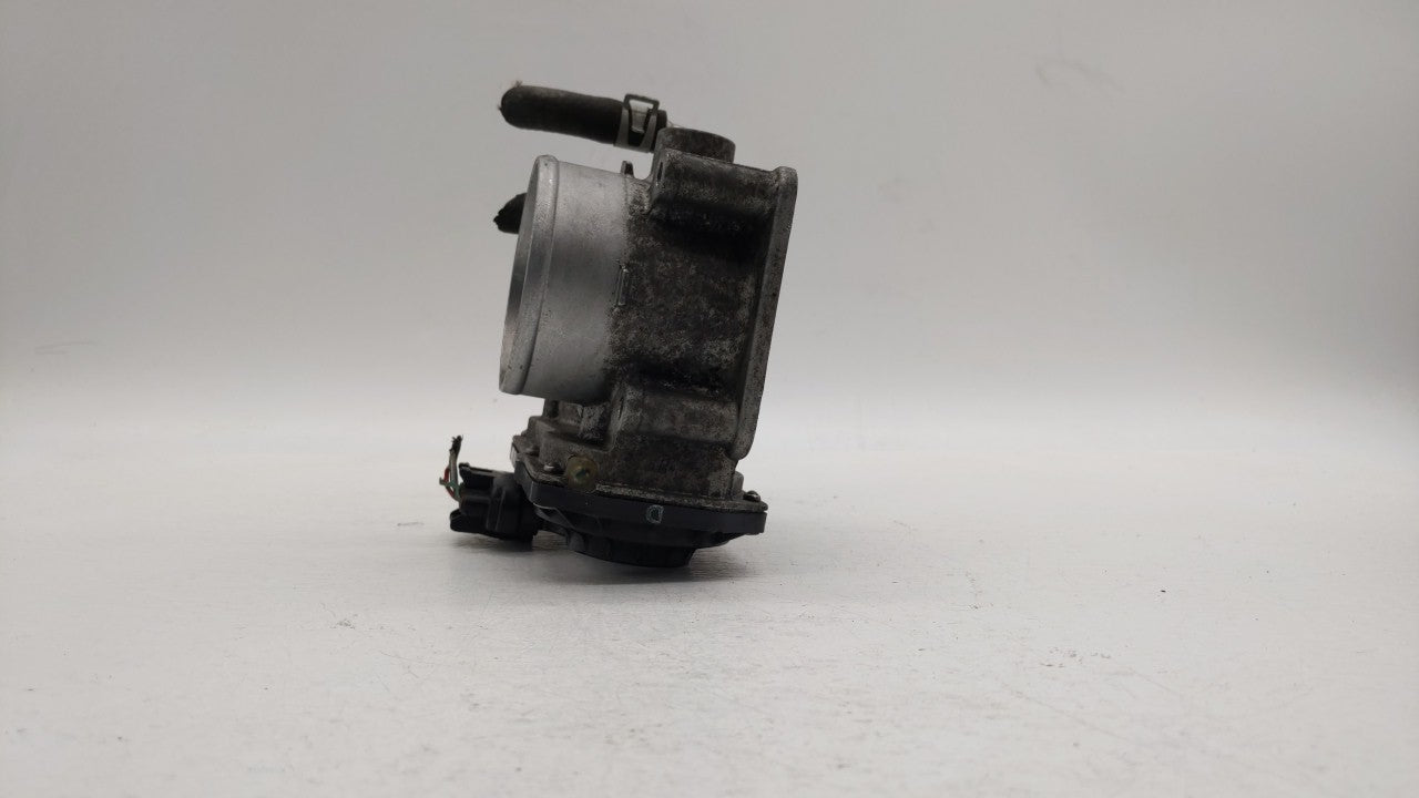 2014-2019 Nissan Rogue Throttle Body P/N:3TA60-01 A 3TA60-01 B Fits 2013 2014 2015 2016 2017 2018 2019 OEM Used Auto Parts - Oemusedautoparts1.com