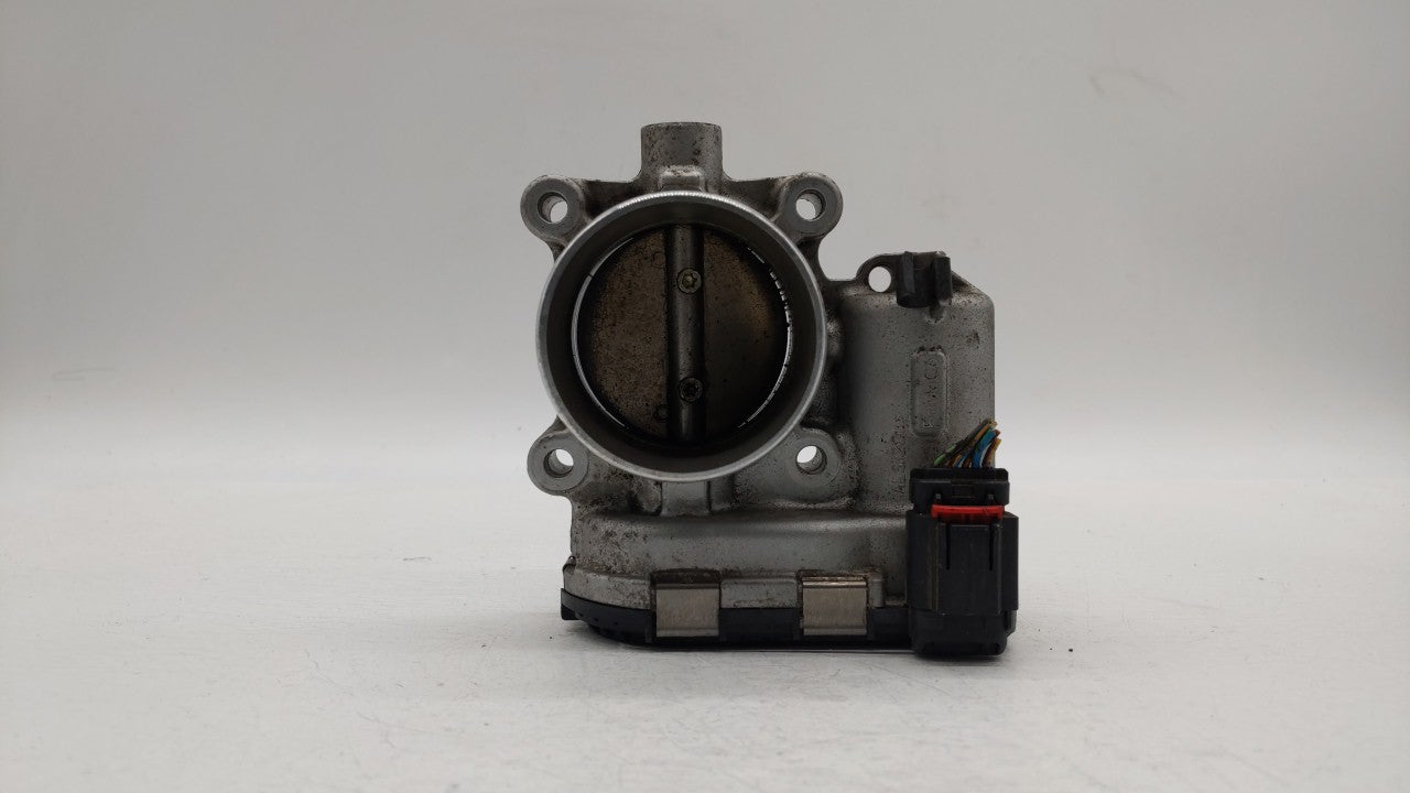 2013-2016 Ford Escape Throttle Body P/N:CM5E 9F991 AD Fits 2012 2013 2014 2015 2016 2017 OEM Used Auto Parts - Oemusedautoparts1.com