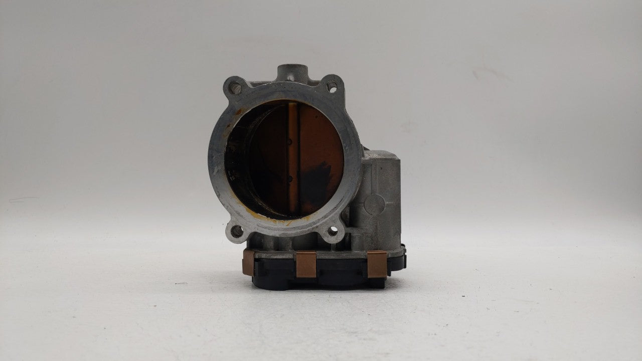 2006-2011 Cadillac Dts Throttle Body P/N:RME87 Fits 2006 2007 2008 2009 2010 2011 OEM Used Auto Parts - Oemusedautoparts1.com