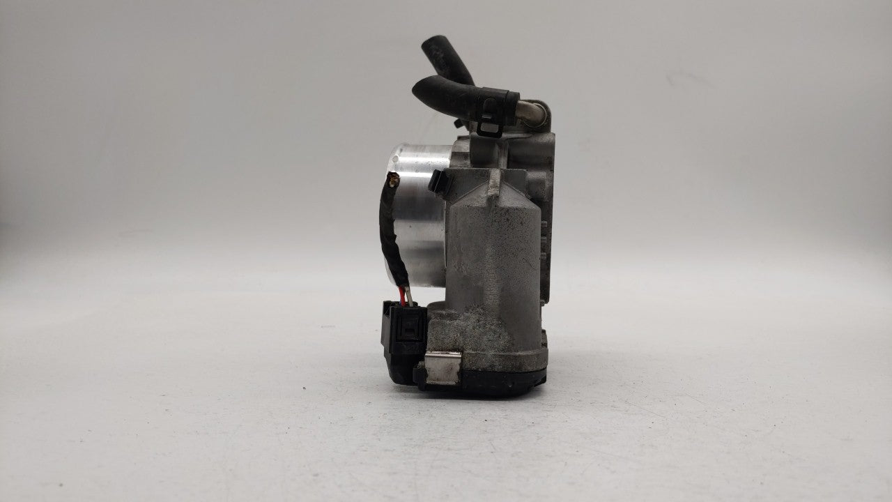 2011-2015 Kia Optima Throttle Body P/N:35100-2G700 Fits 2011 2012 2013 2014 2015 2016 OEM Used Auto Parts - Oemusedautoparts1.com