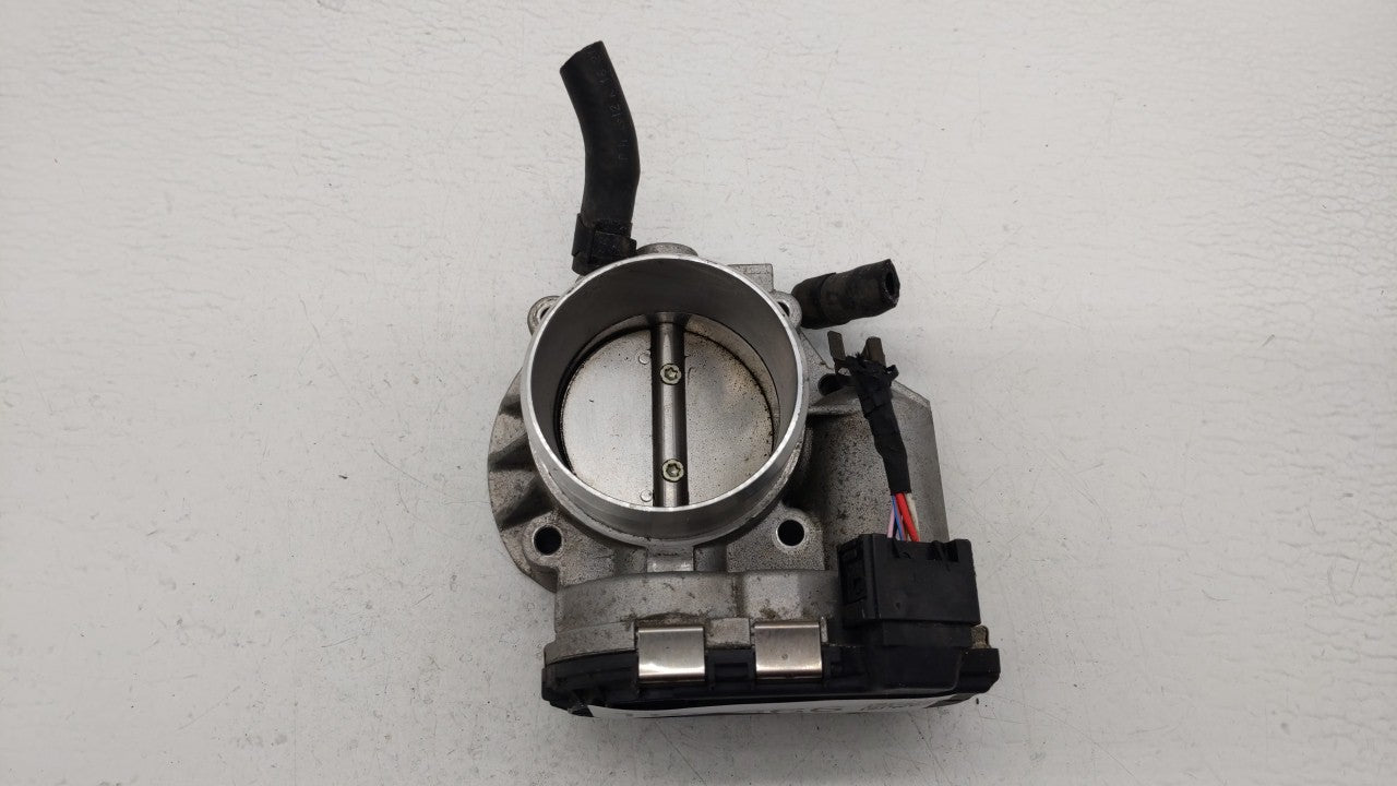 2011-2016 Kia Optima Throttle Body P/N:35100-2G800 Fits 2011 2012 2013 2014 2015 2016 OEM Used Auto Parts - Oemusedautoparts1.com