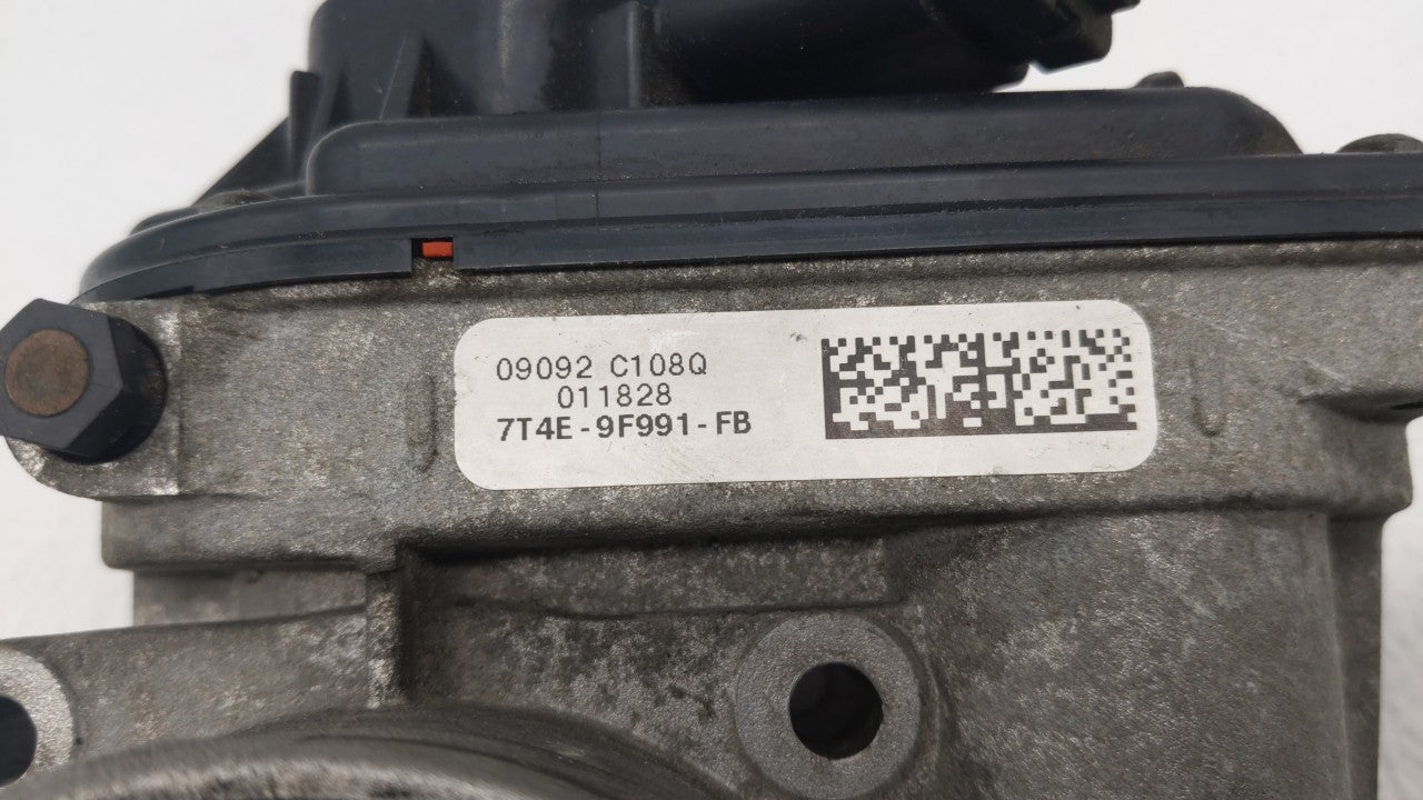 2007-2010 Lincoln Mkx Throttle Body P/N:7T4E-EC 7T4E-9F991-FA Fits 2007 2008 2009 2010 2011 2012 2013 2014 OEM Used Auto Parts - Oemusedautoparts1.com