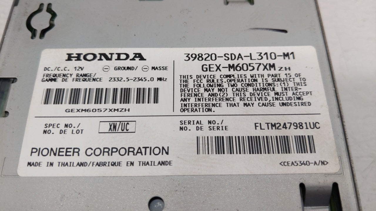 2006-2007 Honda Accord Radio AM FM Cd Player Receiver Replacement P/N:39820-SDA-L310-M1 Fits 2006 2007 OEM Used Auto Parts - Oemusedautoparts1.com