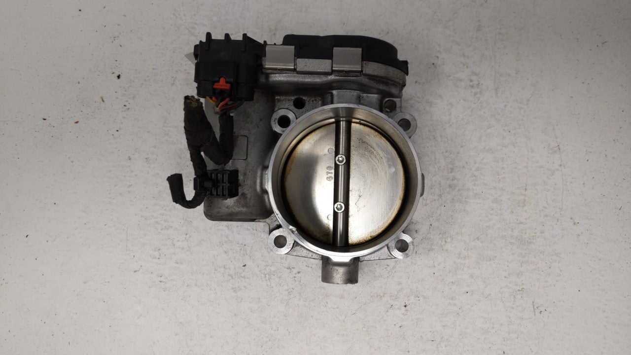 2011-2019 Jeep Grand Cherokee Throttle Body P/N:05184349AC 05184349AE Fits 2011 2012 2013 2014 2015 2016 2017 2018 2019 OEM Used Auto Parts - Oemusedautoparts1.com