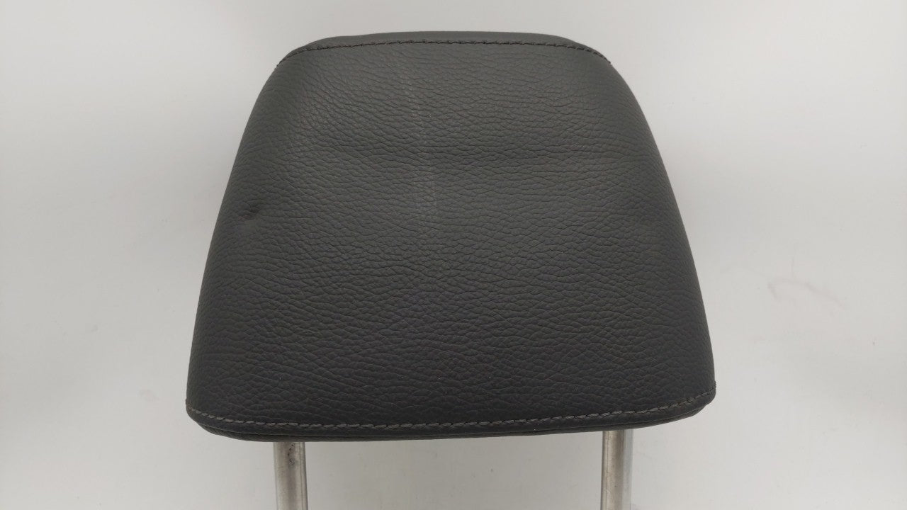 2005-2006 Volkswagen Jetta Headrest Head Rest Front Driver Passenger Seat Fits 2005 2006 OEM Used Auto Parts - Oemusedautoparts1.com