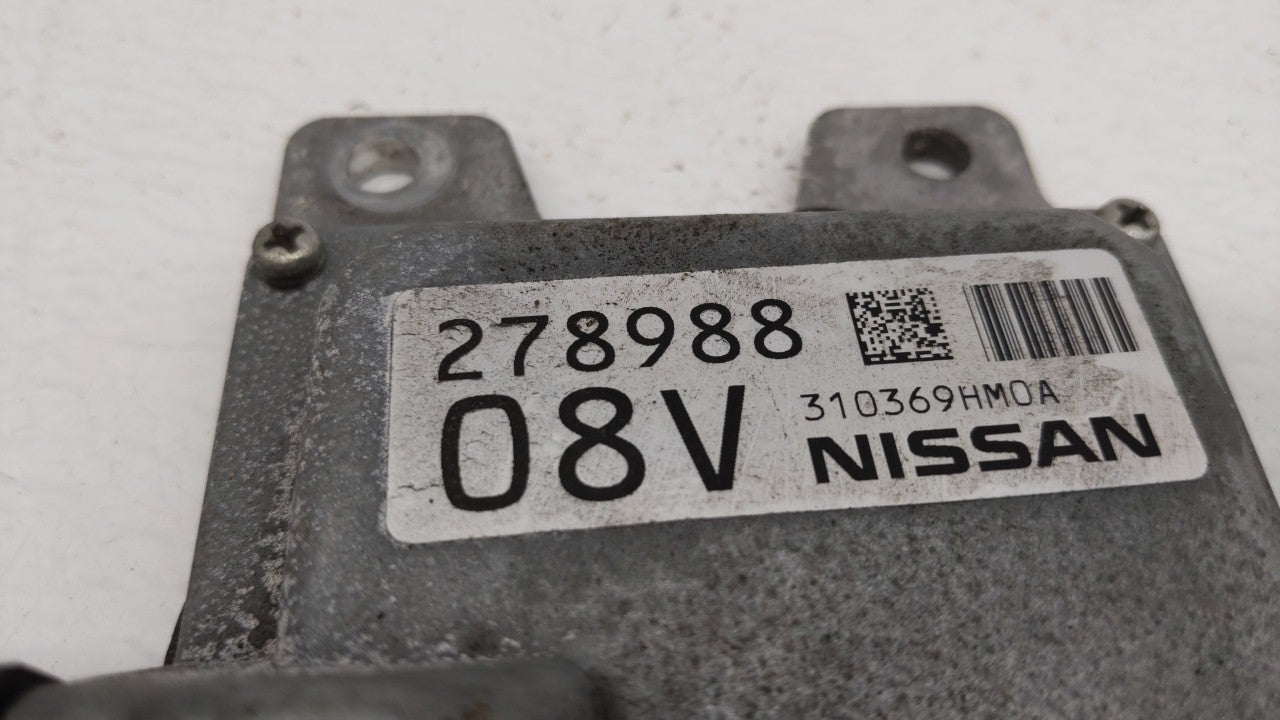 2013-2014 Nissan Altima Chassis Control Module Ccm Bcm Body Control - Oemusedautoparts1.com