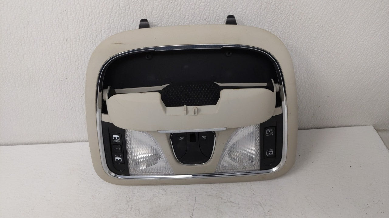 2014 Jeep Cherokee Overhead Roof Console Interior Dome Light - Oemusedautoparts1.com