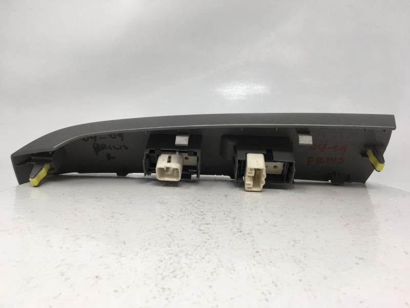 2006 Toyota Prius Master Power Window Switch Replacement Driver Side Left P/N:74231-47090 PASSENGER RIGHT Fits OEM Used Auto Parts - Oemusedautoparts1.com