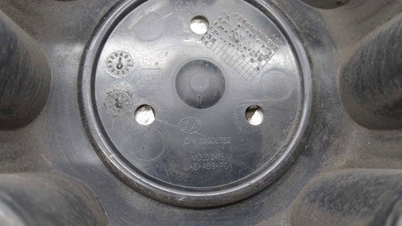 2010 Chevrolet Silverado 2500 Rim Wheel Center Cap - Oemusedautoparts1.com