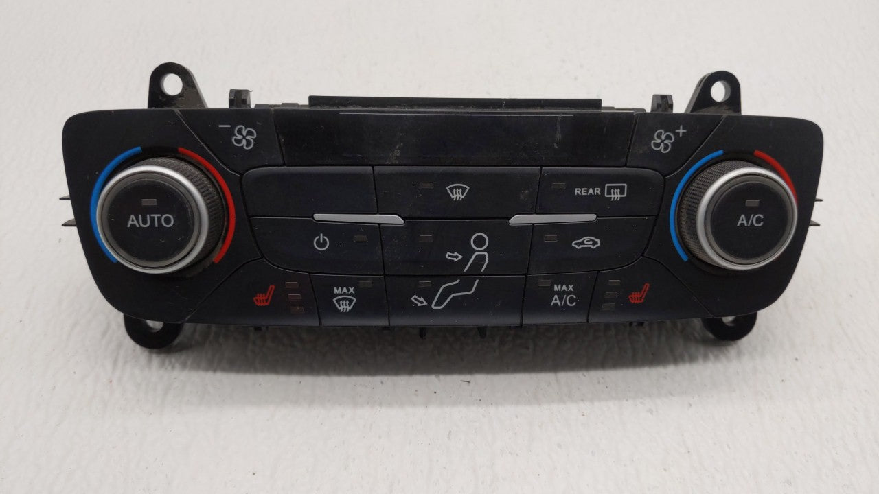 2018-2019 Ford Escape Climate Control Module Temperature AC/Heater Replacement P/N:GJ5T-18C612-CJ GJ5T-18C612-CH Fits 2018 2019 OEM Used Auto Parts - Oemusedautoparts1.com
