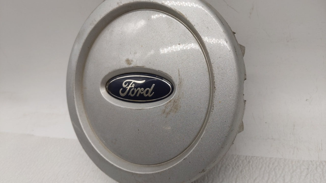 2003 Ford Expedition Rim Wheel Center Cap - Oemusedautoparts1.com