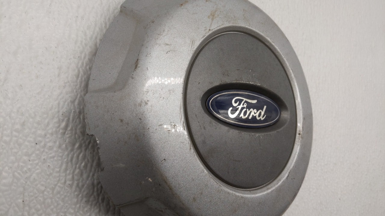 2004 Ford F-150 Rim Wheel Center Cap - Oemusedautoparts1.com