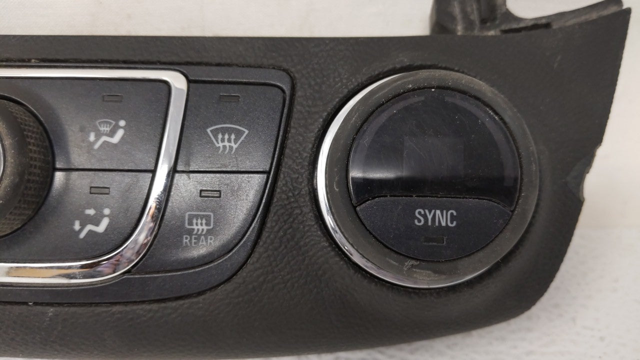2014-2019 Chevrolet Impala Ac Heater Climate Control Temperature Oem 168739 - Oemusedautoparts1.com
