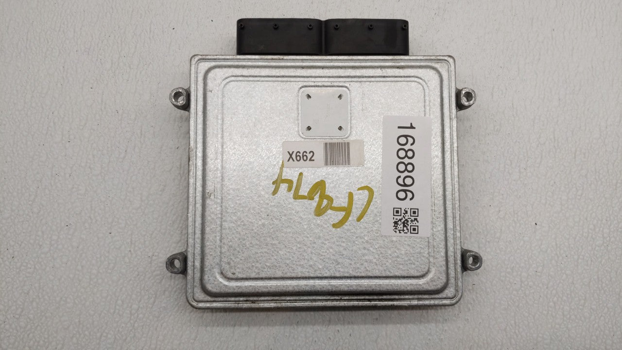 2011-2014 Hyundai Sonata PCM Engine Computer ECU ECM PCU OEM P/N:39101-2G661 39111-2G661 Fits 2011 2012 2013 2014 OEM Used Auto Parts - Oemusedautoparts1.com