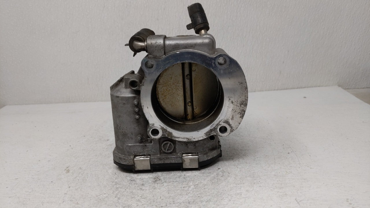 2011-2015 Kia Optima Throttle Body P/N:35100-2G700 Fits 2011 2012 2013 2014 2015 2016 OEM Used Auto Parts - Oemusedautoparts1.com