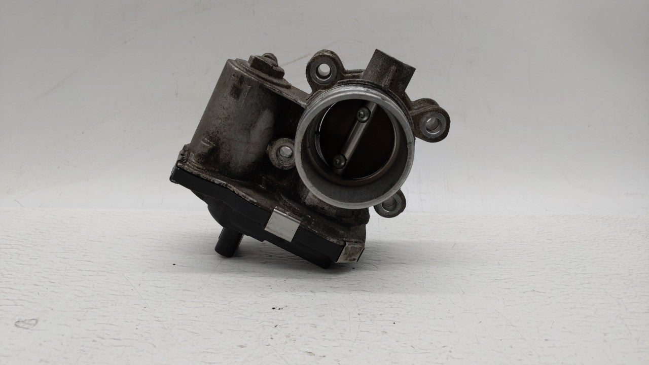 2011-2016 Chevrolet Cruze Throttle Body P/N:55565489 12644239AA Fits 2011 2012 2013 2014 2015 2016 2017 2018 2019 OEM Used Auto Parts - Oemusedautoparts1.com