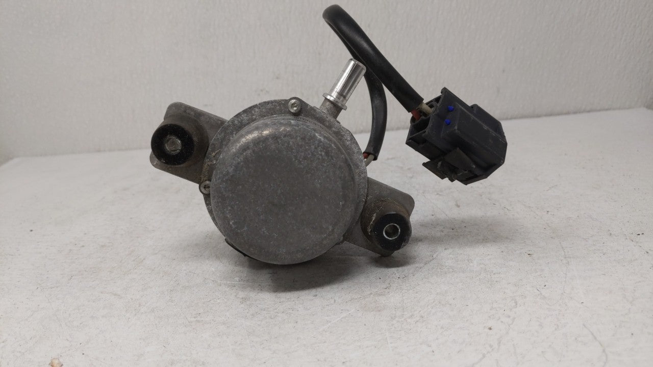 2012 Buick Enclave Air Injection Pump Smog - Oemusedautoparts1.com