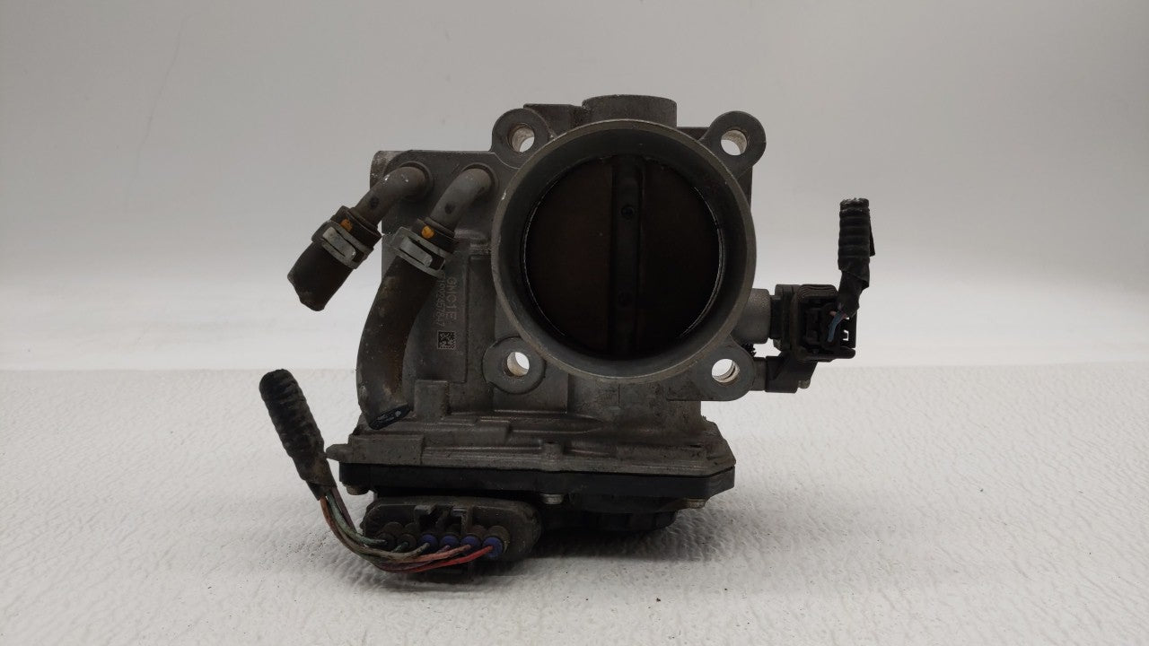 2009-2015 Honda Pilot Throttle Body P/N:GMC1E Fits 2009 2010 2011 2012 2013 2014 2015 2016 2017 OEM Used Auto Parts - Oemusedautoparts1.com