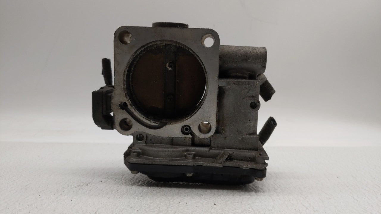 2009-2015 Honda Pilot Throttle Body P/N:GMC1E Fits 2009 2010 2011 2012 2013 2014 2015 2016 2017 OEM Used Auto Parts - Oemusedautoparts1.com