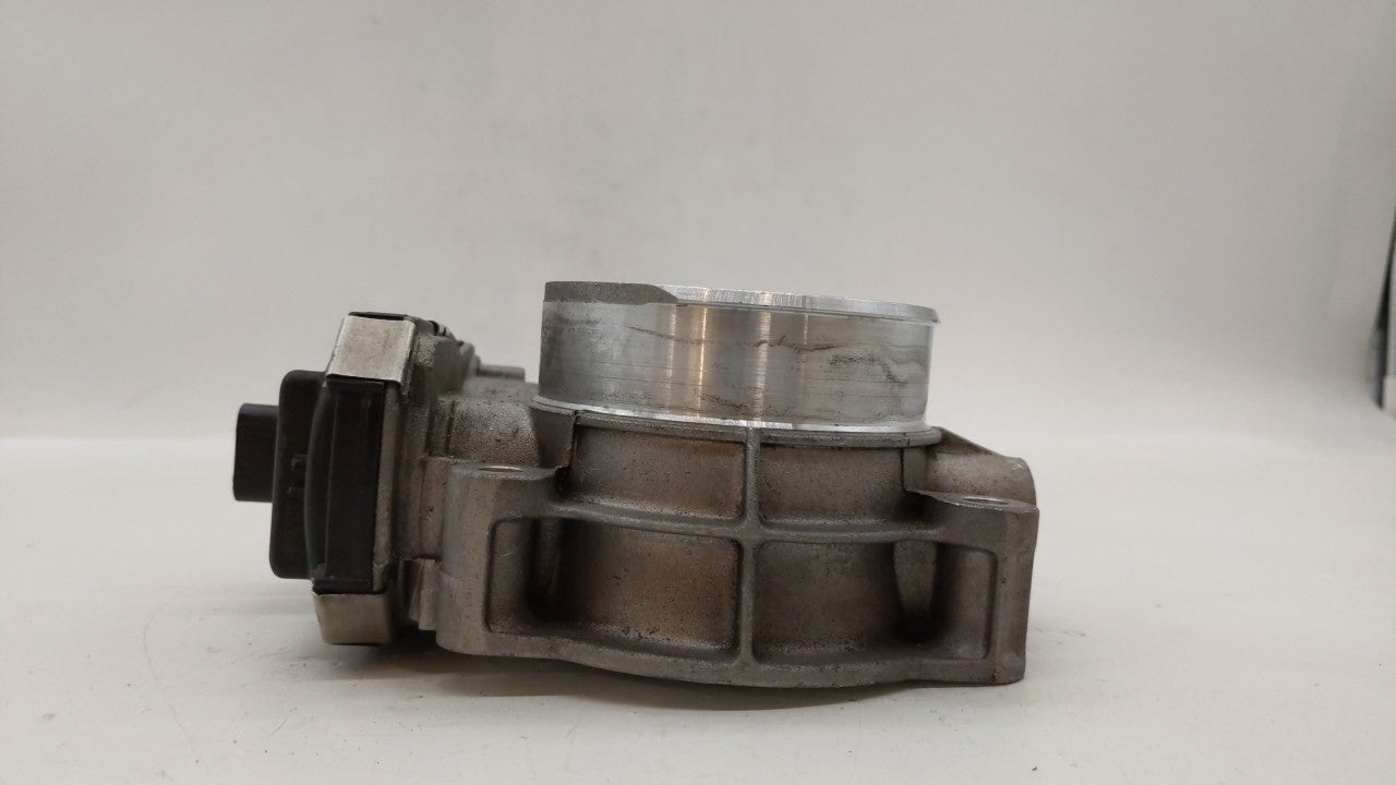 2016-2019 Chevrolet Silverado 1500 Throttle Body P/N:12676296A Fits 2016 2017 2018 2019 OEM Used Auto Parts - Oemusedautoparts1.com