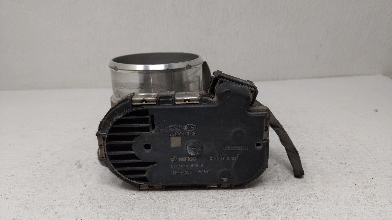 2011-2014 Hyundai Sonata Throttle Body P/N:35100-2G700 Fits 2011 2012 2013 2014 2015 2016 OEM Used Auto Parts - Oemusedautoparts1.com