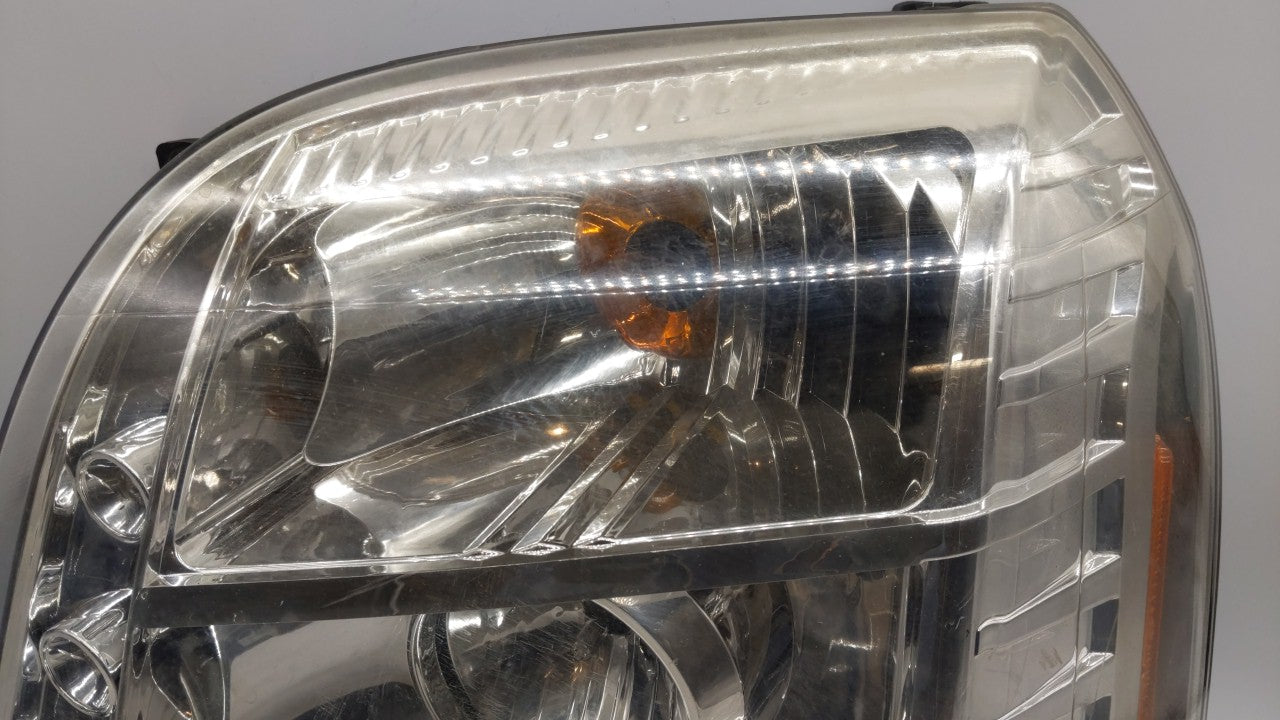 2007 Chevrolet Tahoe Driver Left Oem Head Light Headlight Lamp - Oemusedautoparts1.com