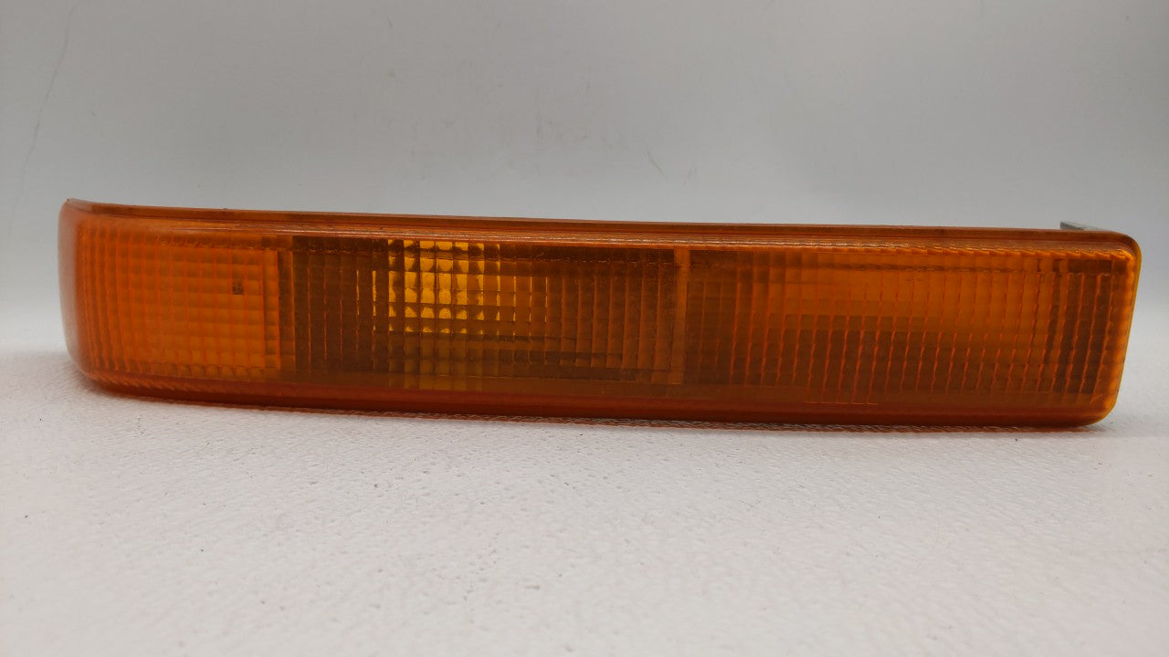 1998-2004 Chevrolet S10 Passenger Right Oem Front Light Lamp - Oemusedautoparts1.com