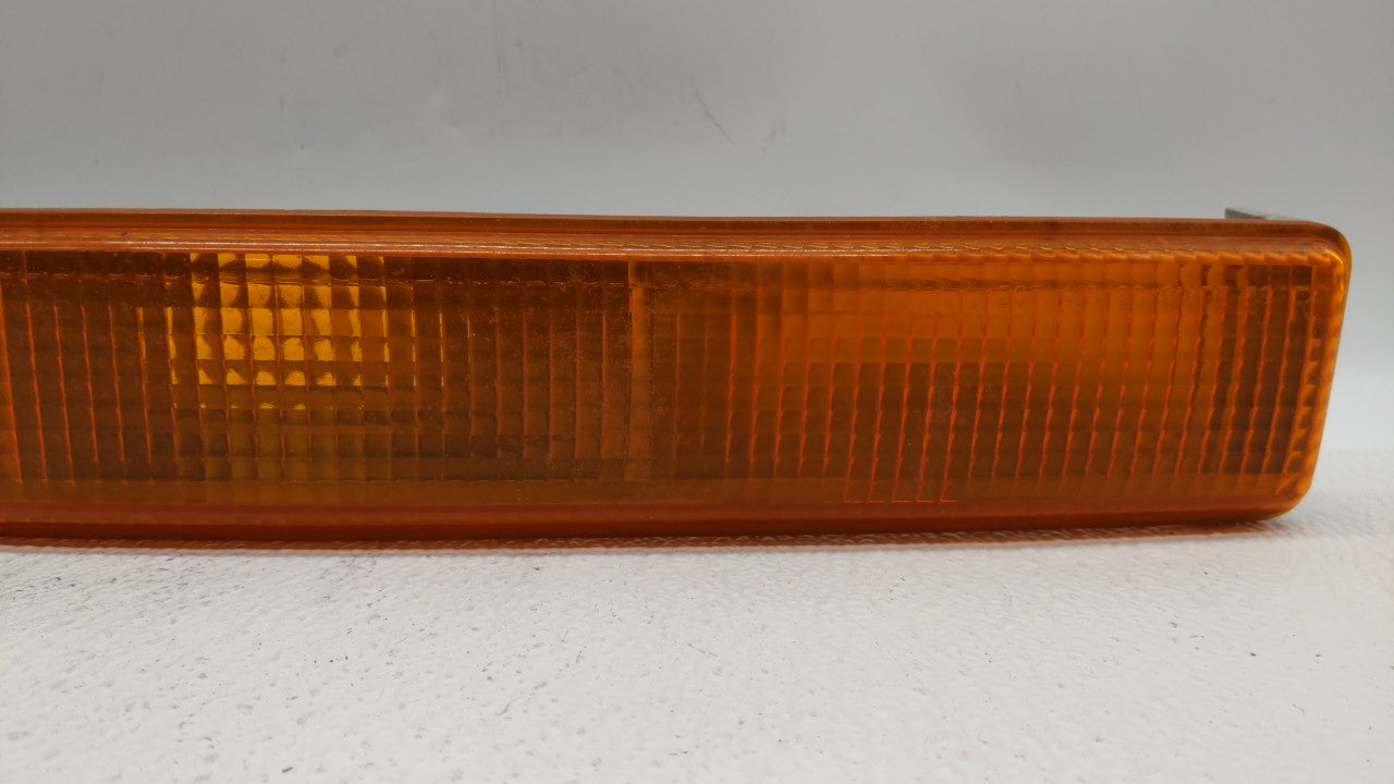 1998-2004 Chevrolet S10 Passenger Right Oem Front Light Lamp - Oemusedautoparts1.com